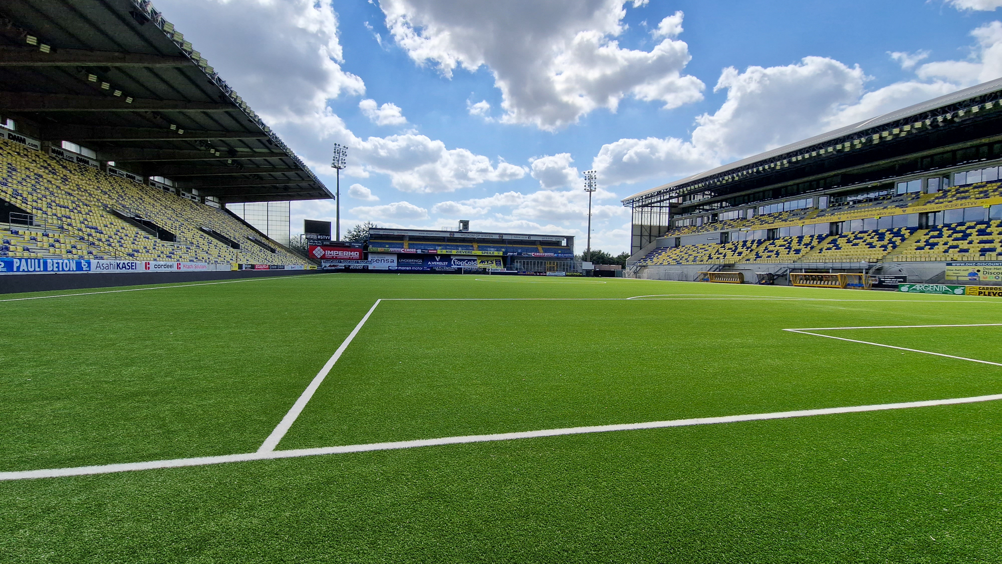 STVV stuurt open brief naar Pro League en Referee Department over drie blunders in nog geen twee weken in nadeel van club