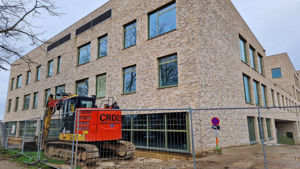 In beeld de nieuwe school HaspO Centrum in de Fabriekstraat Ik woon