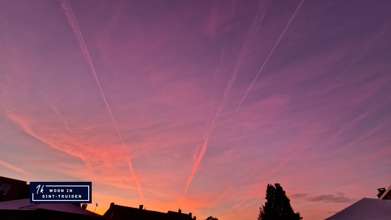 In beeld: De mooie gekleurde zonsondergang van vandaag. (30/09/2023)