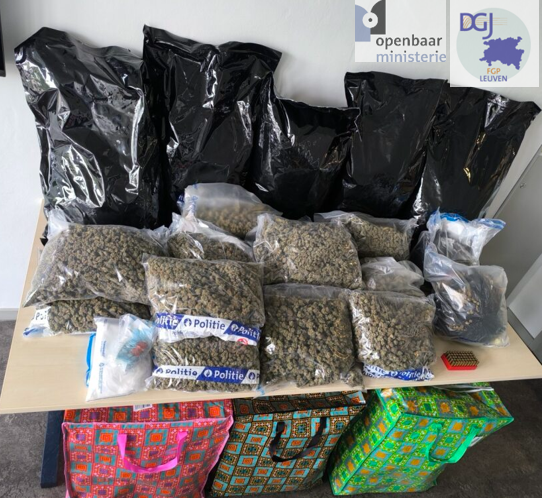 Albanese criminele organisatie opgerold tijdens internationale drugsactie