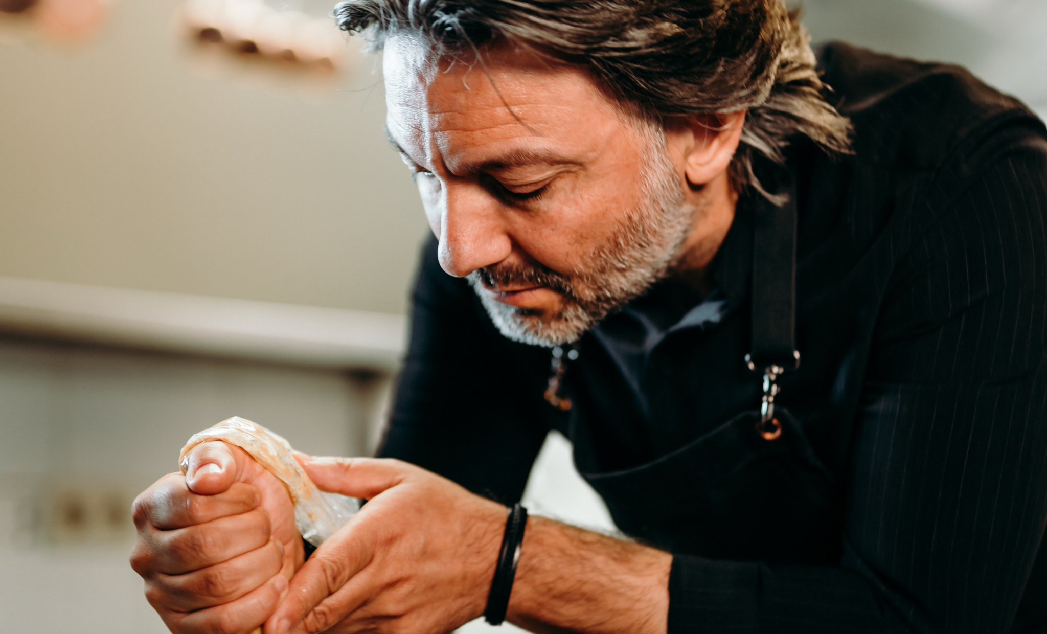 Chef Ayt Ems keert terug naar Limburg voor exclusieve gastchefavond bij Botanique in Alken