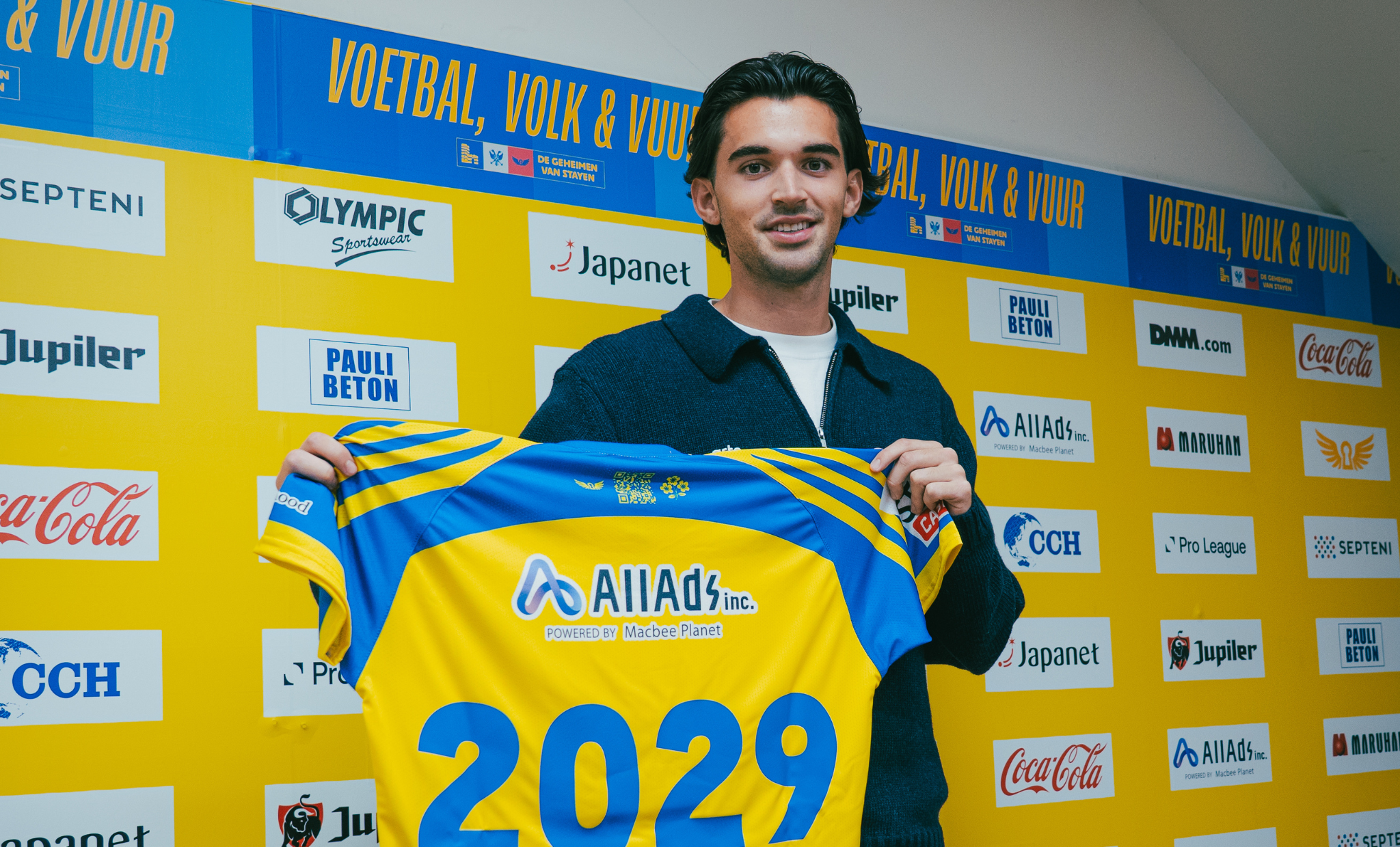 STVV verlengt contract van jeugdproduct