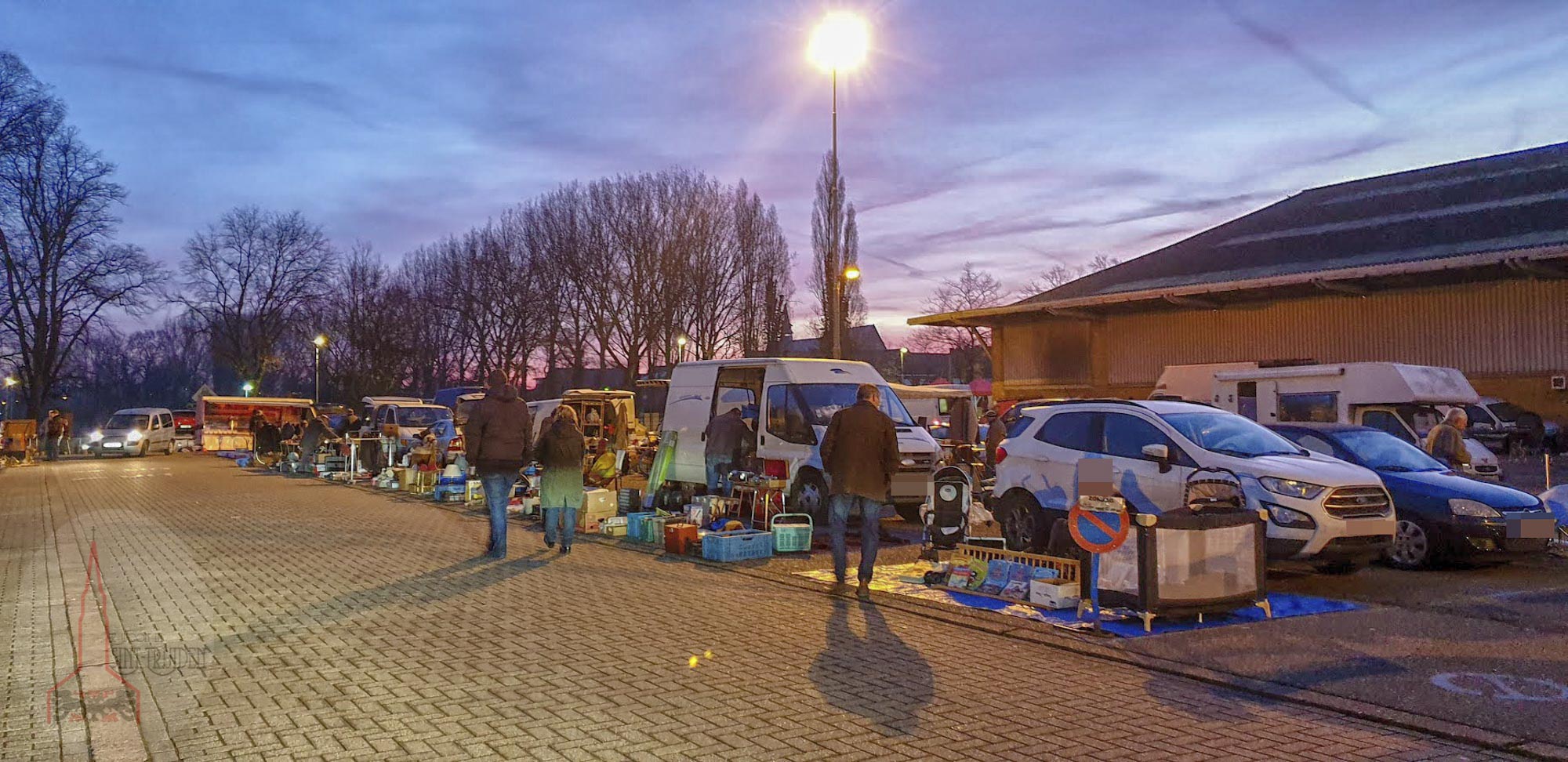 Het lokaal bestuur Sint-Truiden is op zoek naar een nieuwe partner voor de organisatie en uitbating van de wekelijkse antiek- en rommelmarkt op zondag. 