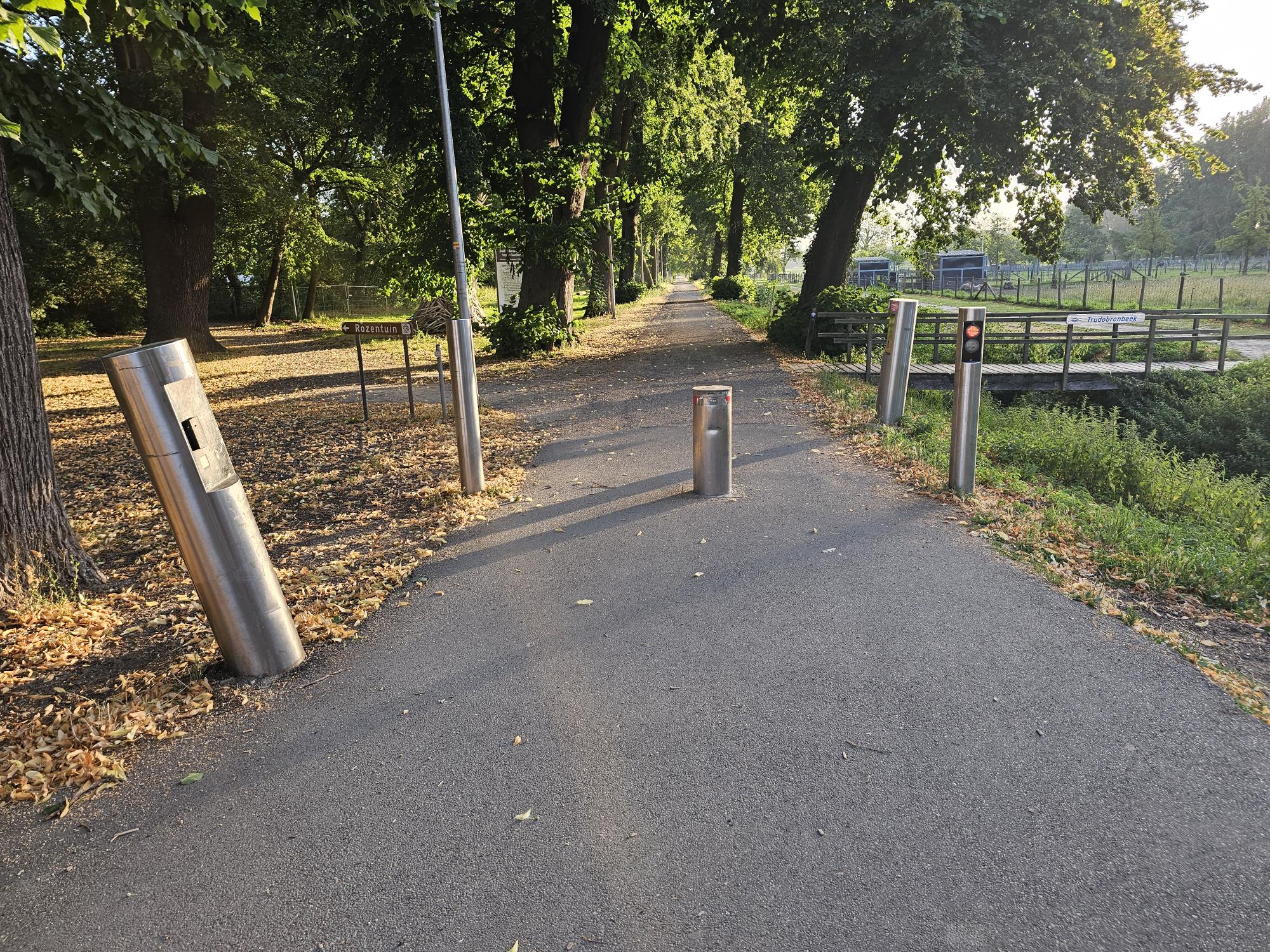 Historische dreef Speelhof opnieuw open voor fietsers en wandelaars